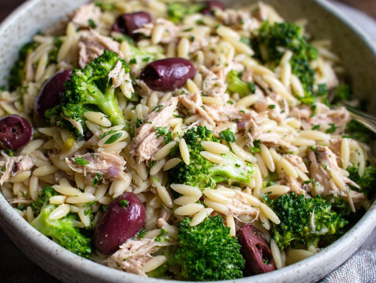 20-Minute Lemon Tuna Orzo Pasta Salad – Zesty & Amazing